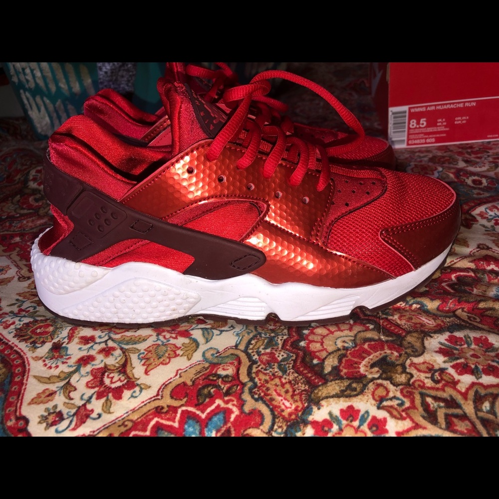 Haurache sneakers